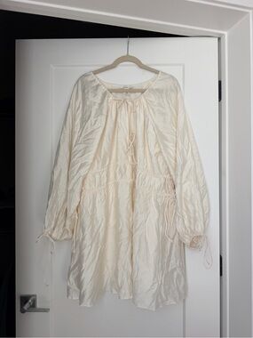 H&M Cream Peasant Blouse with Tie Neck